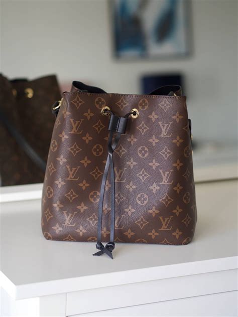 lv neo noe france|louis vuitton neonoe inside.